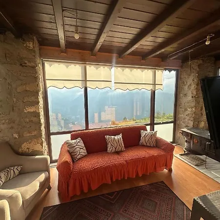 Eagle's Nest *